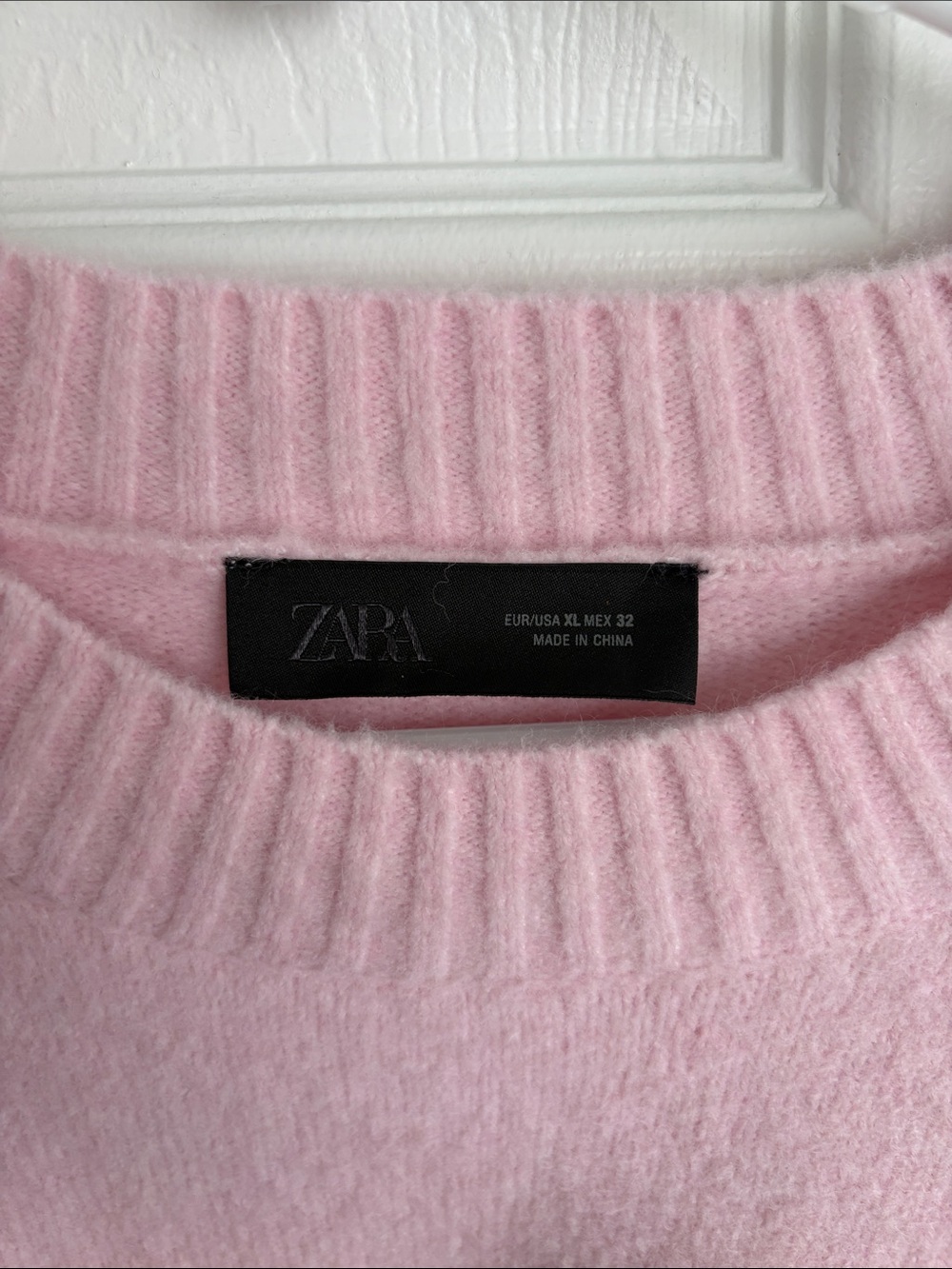 Zara Soft Light Pink Crewneck Sweater - Picture 2 of 3